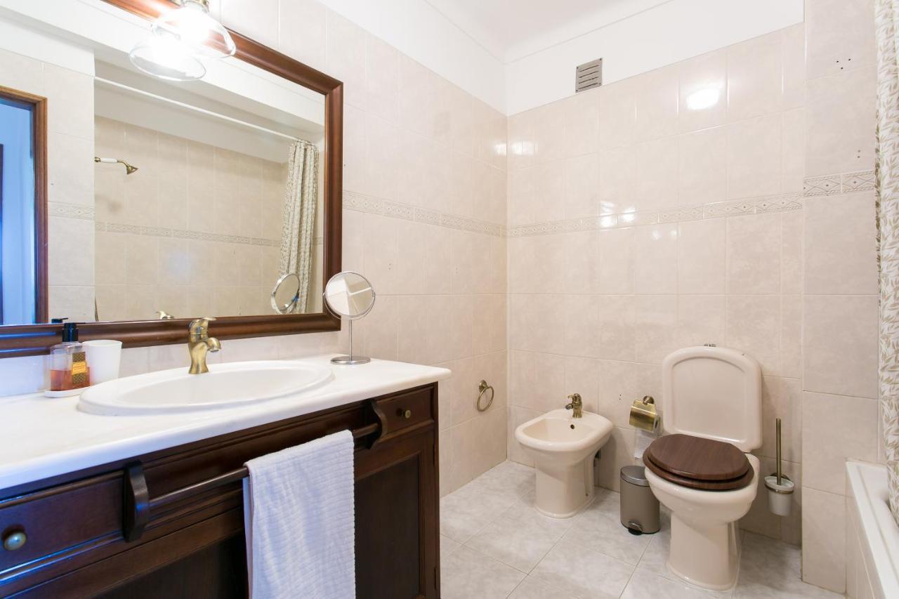 Apartamento Central Setubal Sossegado E Com Luz Extérieur photo
