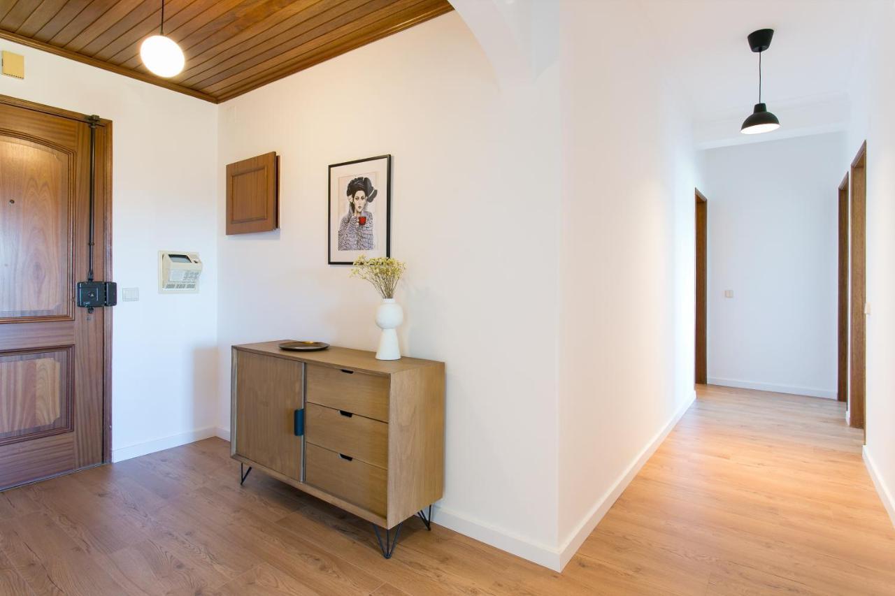 Apartamento Central Setubal Sossegado E Com Luz Extérieur photo