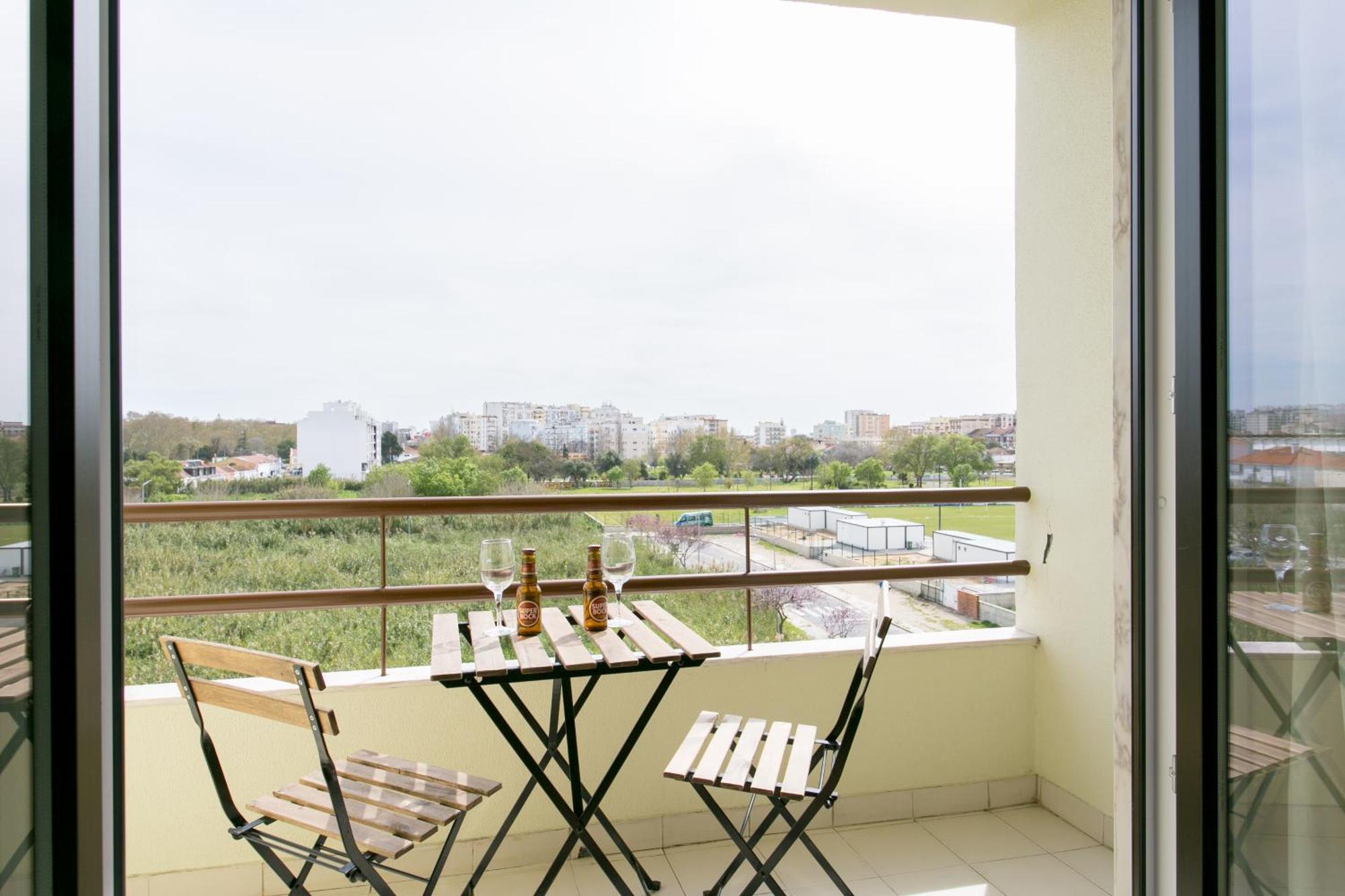 Apartamento Central Setubal Sossegado E Com Luz Extérieur photo